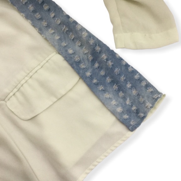 Love Richie sheer cream blazer with blue trim Size small - Picture 8 of 9